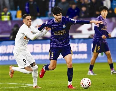 盛世棋牌官方下载-周末客战深圳 津门虎又逢遭遇战