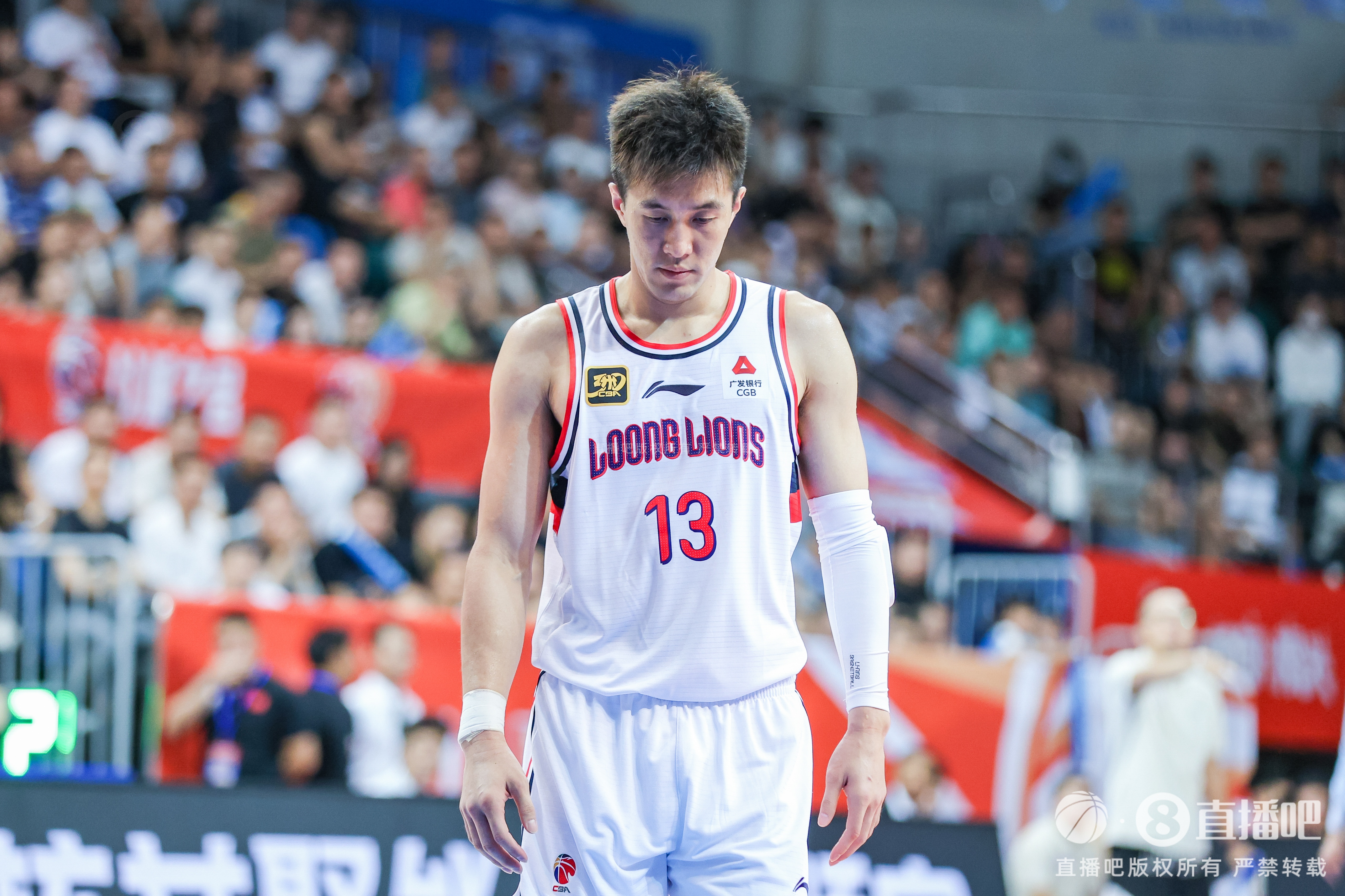 盛世棋牌官网-媒体人：艾伦是重度网民&amp;早已知悉报道 推测确有其事但细节有出入